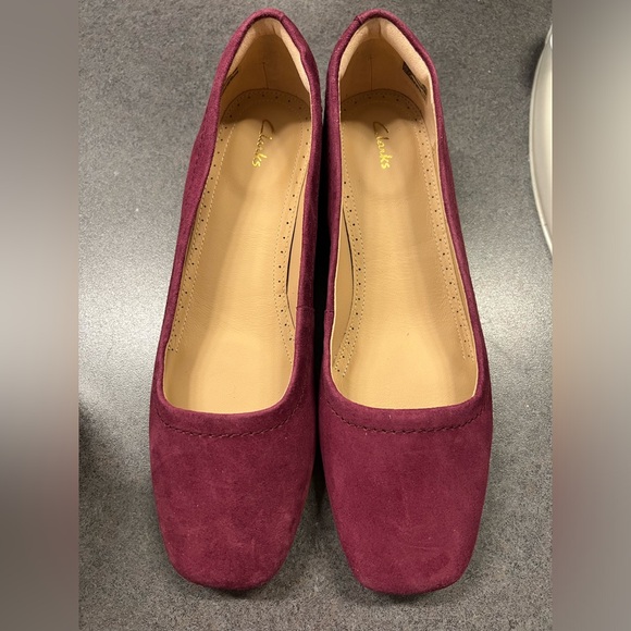 Clarks Seren30 Court Low Block Heel - Picture 2 of 6